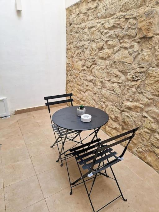 The Caves Cosy Apartment 1 St. Julian's Exteriör bild
